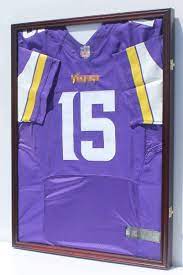A box shadow is described by x and y offsets relative to the element, blur and spread radius, and color. Amazon Com Displaygifts Baseball Basketball Football Soccer Hockey Sport Jersey Shirt Display Frame Case Frames Shadow Box Lockable Large With Uv Protection Mahogany Sports Related Display Cases Sports Outdoors