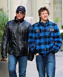 5 things about jon bon jovi's son, 19, dating millie bobby brown. Jon Bon Jovi Kids What Are They Famous For Biography And Scandals