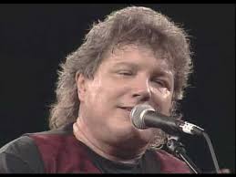 The Morning Dish with Billy Earheart with The Amazing Rhythm Aces & played  21 years with Hank, Jr.