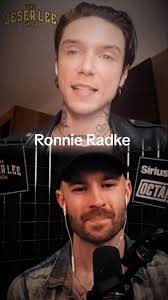 Andy Biersack talks about Ronnie Radke #andybiersack #ronnieradke #fal...