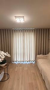 Today we installed an 80mm wave curtain fitted wall-to-wall outside the  recess, which creates a smooth, modern wave effect and gives the window a  much fuller appearance., Inside the recess, we added a ...
