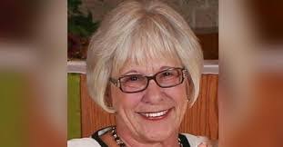 Lori Aldinger's Instagram, Twitter & Facebook