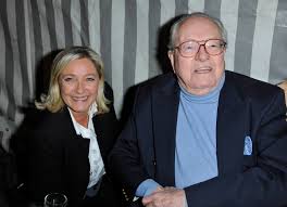 J'ai une pensée pour les parents de cette jeune collégienne, nouvelle victime anonyme d'une barbarie banalisée. Pierrette Le Pen Dans Playboy Marine N A Jamais Pardonne Closer