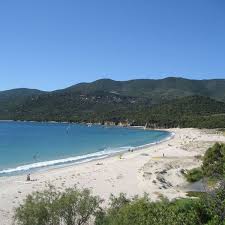 Ses habitants sont appelés les villeneuvois et les villeneuvoises. Naturisme Cap D Agde Ile Du Levant Les Plus Belles Plages Naturistes De France L Express