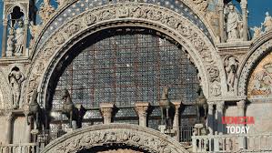 In questo ultimo anno venezia è molto cambiata: 6z2xh5bjma5ttm