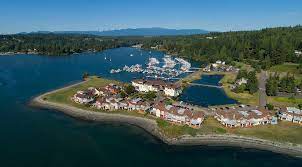 The port ludlow inn is a 37 room boutique, waterfront inn inspired by new england's classic coastal summer homes. Port Ludlow Resort Olympic Peninsula Golf Resort Marina