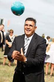 His birthday, what he did before fame, his family life, fun trivia facts with his second wife, symone, demetriou raised twin daughters, as well as an additional daughter. Andrew Demetriou Afl International Speakers Group