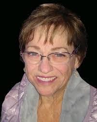 Elaine Sidwell's Instagram, Twitter & Facebook