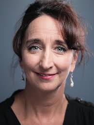 Heather Enos's Instagram, Twitter & Facebook