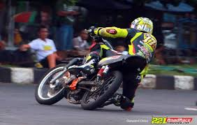 Sepatu touring racing road race roadrace balap motor dln. Teknik Balap Sanggup Lakukan Ini Road Race Indonesia Facebook