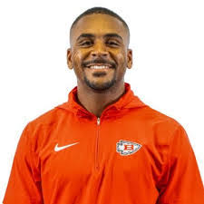 Jesse Austin's Instagram, Twitter & Facebook