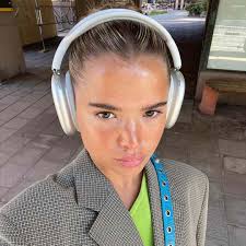 Apple Airpods Max Headphones Dealers