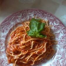 Tomatensosse A La Schuhbeck Rezept Rezepte Schuhbeck Essen Gerichte