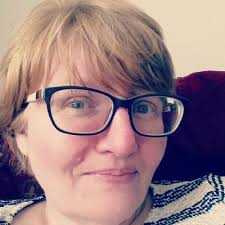 Tracey Hurst (@tracetrace)