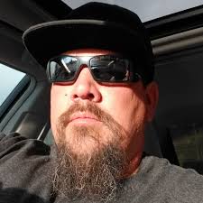 Can anybody help, I've recently bought a 2007 Autotrail Chieftain SE and I  can't find the switch for the electric step anywhere, these are the only  buttons near the habitation door and