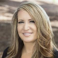 Taylor Mueller's Instagram, Twitter & Facebook