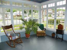 Pin By Vickie Geyer On Porches House With Porch Porch Interior Porch Remodel
