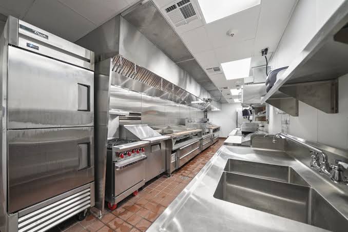 Cloud Kitchen Setup Dubai: The Smart Way to Launch a Food Business