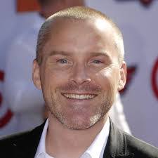 Sean Ben's Instagram, Twitter & Facebook