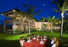 Un Villa De Reve Avec Magnifique Jardin A Bali Locationvilla Balivilla Tropicalliving Bali Villa Location Villa Bali Villa De Reve