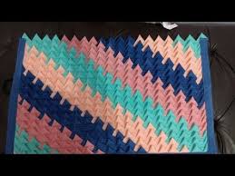 Tapete De Biquinhos Em Linha Diagonal Youtube Em 2020 Tapetes De Pano Tapete De Croche Tapetes Artesanais