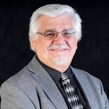 Robert Varnado's Instagram, Twitter & Facebook