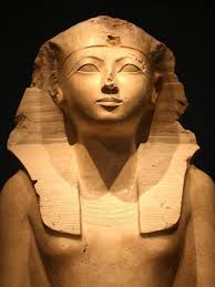Information About Queen Hatshepsut Queen Hatshepsut Death Egypt Museum Ancient Egyptian Tombs Statue