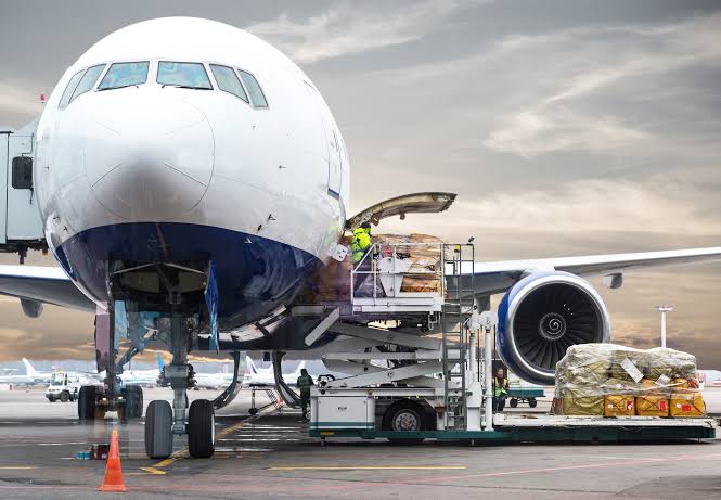 Transit Loading Cargo Truck