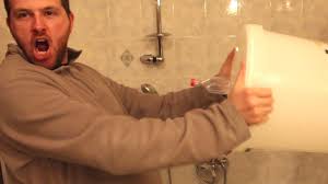 La tua birra fatta in casa — libro davide bertinotti , massimo faraggi ( 2 recensioni 2 recensioni ) La Tua Prima Birra Fatta In Casa 3 Sanitizzazione Brewingfriends Kit Youtube