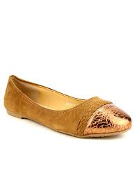 Cendriyon, ballerine vernie blanche écriture la la mode chaussures femme. Ballerine Couleur Camel Cinks Craquez Pour Ces Sublimes Ballerines Grandes Pointures