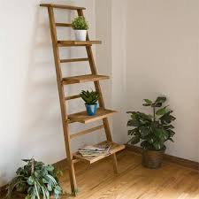 Bricolage De Jardin Etagere Porte Plantes En Vieil Escabeau Bricolage De Jardin Support Plante Tablettes Pour Plantes