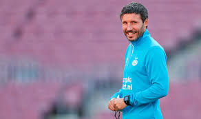 He received his medical degree from medical college of wisconsin and has been in practice between … Lionel Messi Van Bommel Sends Message About Barcelona Star Before Champions League Clash Football Sport Express Co Uk