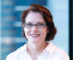 Leanne Oneill's Instagram, Twitter & Facebook