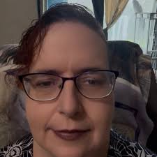 Can someone edit this Easter photo to make it look more professional?