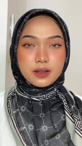 Water Resistant Instant Tanner: Your Perfect Vacation Essential