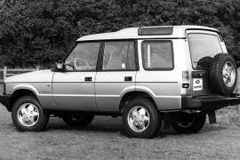Land rover discovery, sometimes referred to as disco in slang or popular language, is a series of medium to large premium suvs, produced under the land rover marque. Land Rover Discovery Specs Photos 1990 1991 1992 1993 1994 Autoevolution