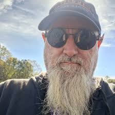 Does anyone remember SHE'LL BE COMING AROUND THE MOUNTAIN WHEN SHE COMES