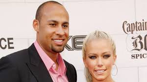Tragic Details About Kendra Wilkinson