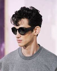 Proceed and sleek hair around this region upwards and the rest of your front view hair straight towards its natural growing direction. 25 Old School 1950s Hairstyles For Men Cool Men S Hair