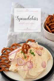 Im Herbst Gern Serviert Spundekas Mit Brezel Lecker Und Schnell Gemacht Octoberfestfood Im Herbst Gern Serviert Spundekas Rezepte Spundekas Rezept Lecker