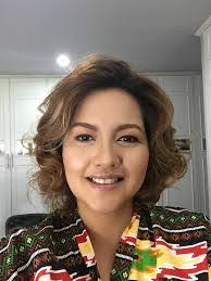 Jayne Lopez's Instagram, Twitter & Facebook