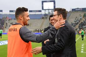 In giallorosso ha totalizzato 129 presenze e 16 reti, conquistando uno scudetto. Silvana Di Francesco La Gioco Io Da Mamma E Nonna Pagine Romaniste