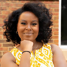 Tia Reynolds's Instagram, Twitter & Facebook