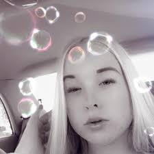 Crista Spencer's Instagram, Twitter & Facebook