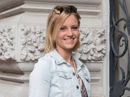 Leonie about 3 years ago. Rtl Show Bachelor Kandidatin Leonie Sophia Pump Ich Bereue Es Nicht Shz De