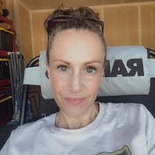 Robyn Chavez in people