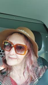 No because WHY does this look designer for Walmart price**