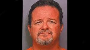 Brett Kinney's Instagram, Twitter & Facebook