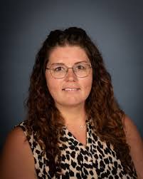 Melissa Seevers's Instagram, Twitter & Facebook