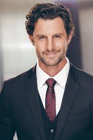 Alexander Molina's Instagram, Twitter & Facebook